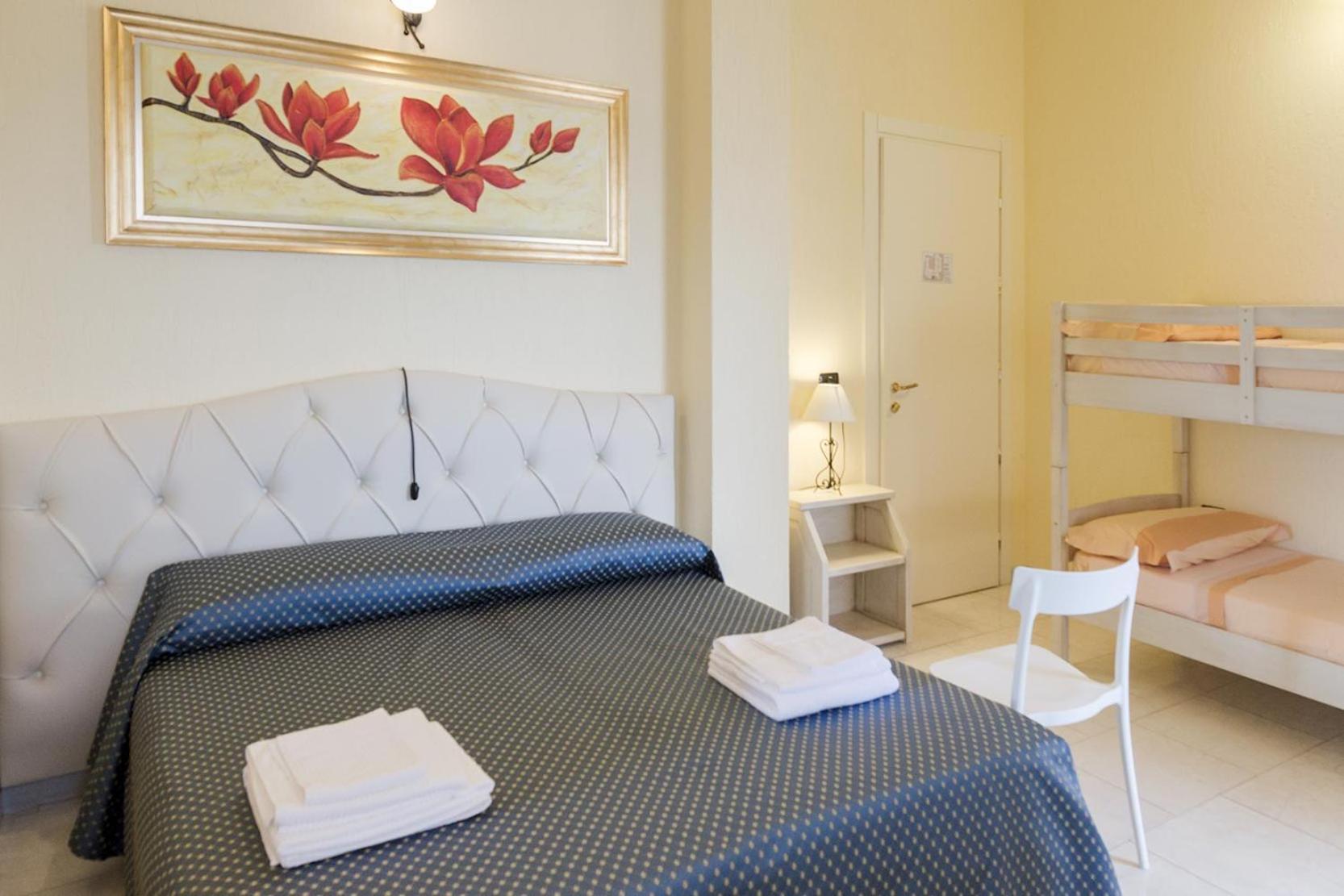 Hotel Salento Gold Beach Marina Di Pescoluse Exteriör bild
