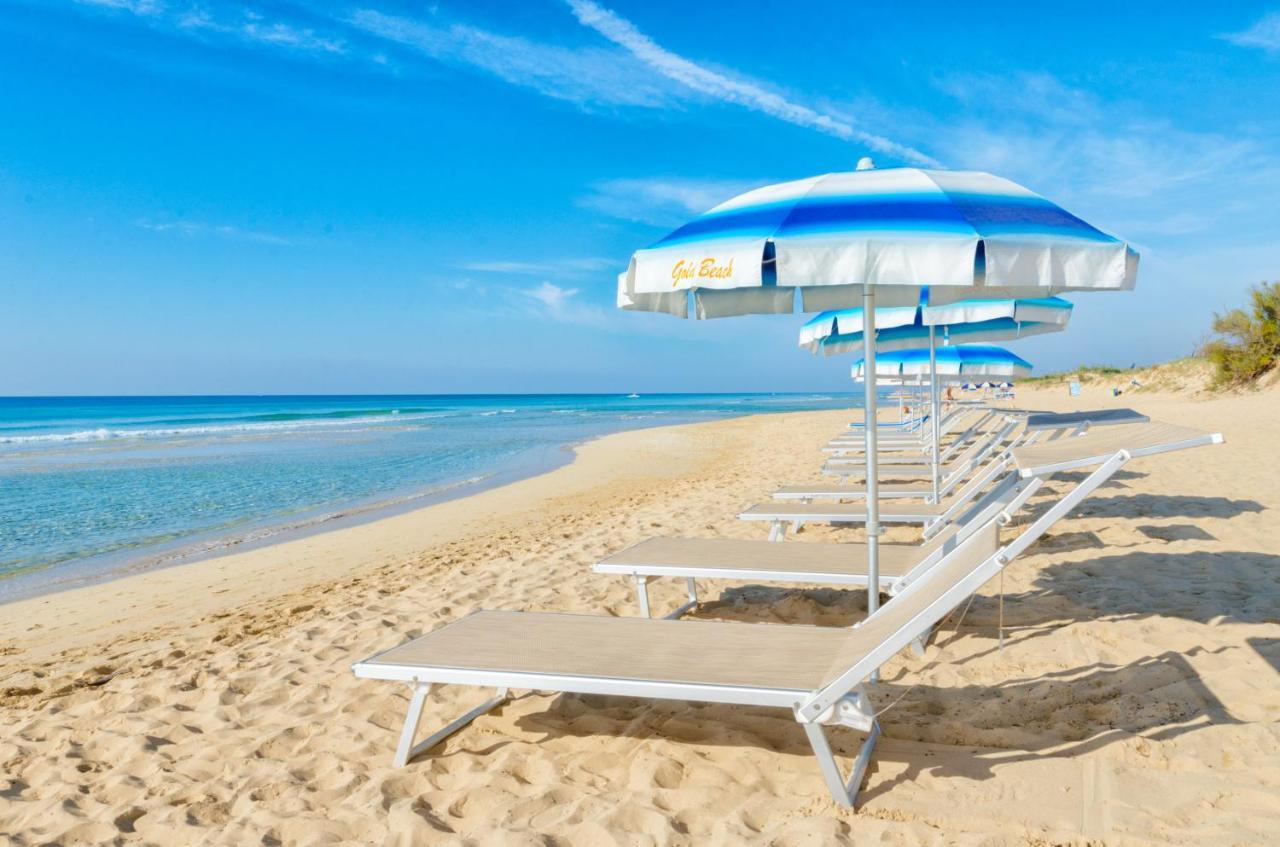Hotel Salento Gold Beach Marina Di Pescoluse Exteriör bild
