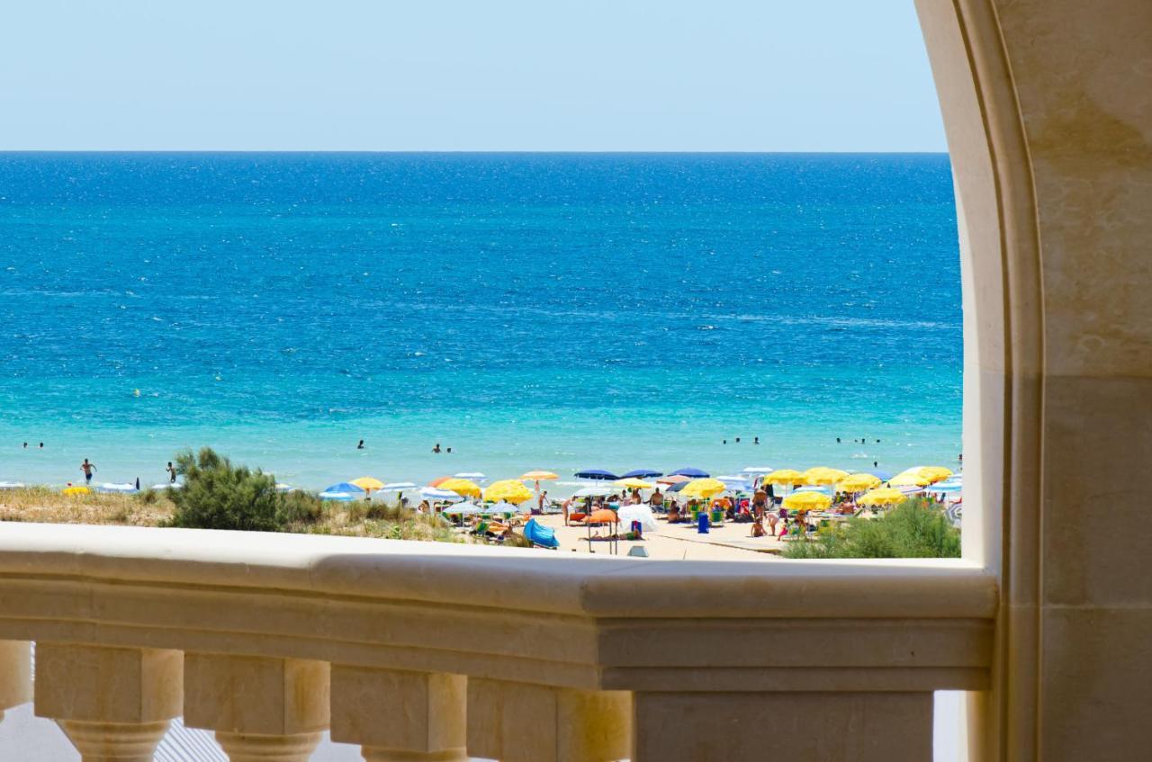 Hotel Salento Gold Beach Marina Di Pescoluse Exteriör bild